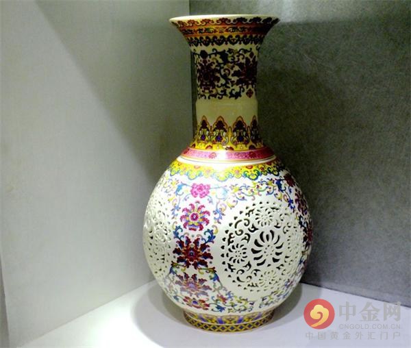 上海文交所(景德鎮(zhèn))陶瓷藝術品交易中心開業(yè) 上海文交所(景德鎮(zhèn))陶瓷藝術品交易中心開業(yè)