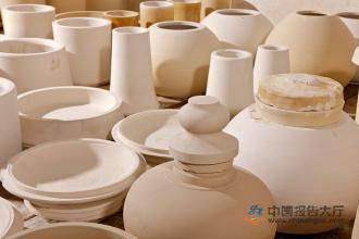 2016年我國陶瓷行業(yè)現(xiàn)狀分析:正進入新定位時代 2016年我國陶瓷行業(yè)現(xiàn)狀分析:正進入新定位時代